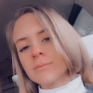 Meet your Posher, Kalisha